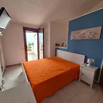 Villino Veronica N 25 * Porto Columbu - Perd'E Sali