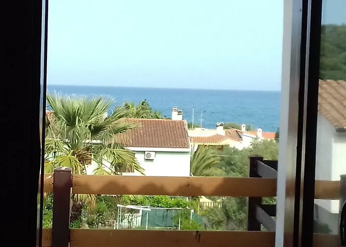 Villino Veronica * Porto Columbu - Perd'E Sali